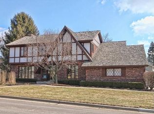 1126 Furlong Dr, Libertyville, IL