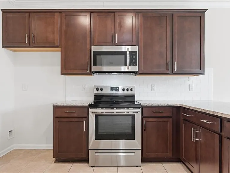 6498 Panasa Ct — Photo 9