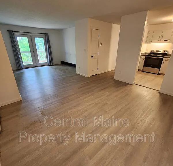 39 Northern Avenue Hts #20 — Photo 1