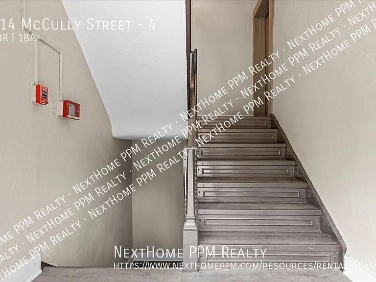 214 McCully St #4 — Photo 25