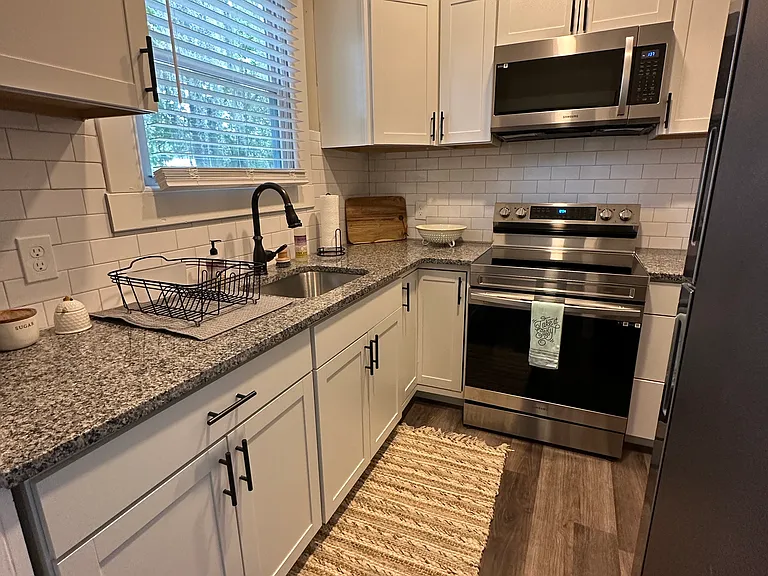 2301 Alaska St — Photo 24