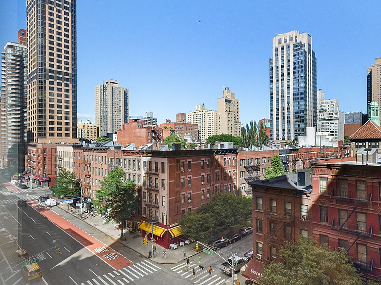 350 E 82nd St #7G — Photo 10