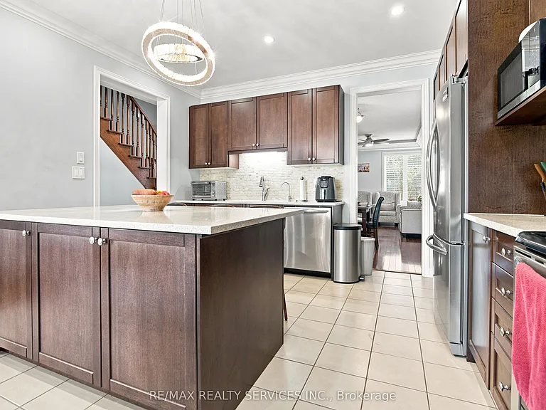 196 Bonnieglen Farm Blvd — Photo 8