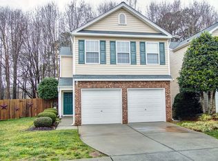 145 Lacombe Ct, Holly Springs, NC 27540