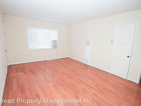 3rd image of 348 N Maple Dr #C