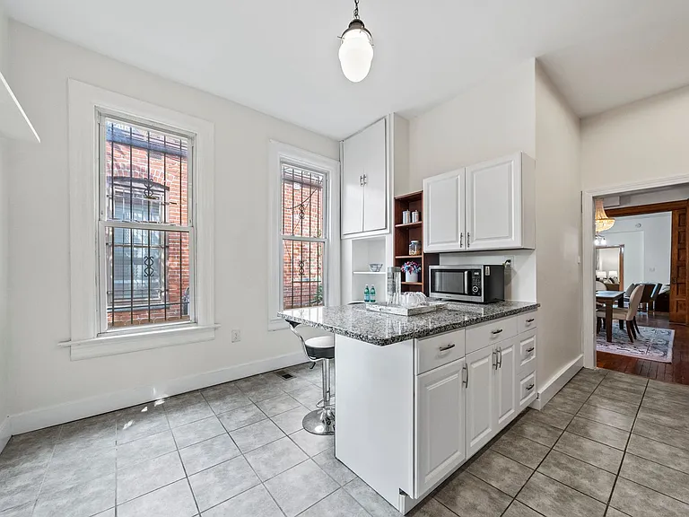 1306 Euclid St NW #2 — Photo 14