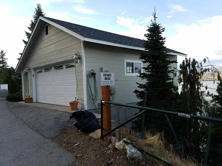 S Lakeshore Rd — Photo 10
