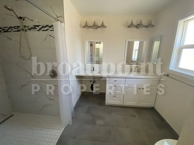 30459 Rolling Hills Dr — Photo 11
