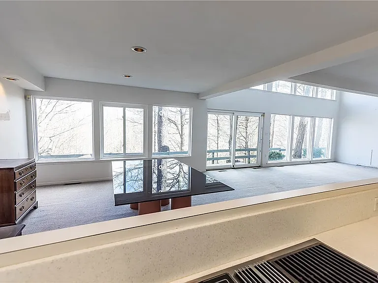 7520 Spectrum Way — Photo 15