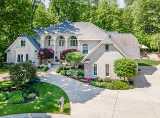 1227 Vanderbilt Dr, Anderson, IN 46011