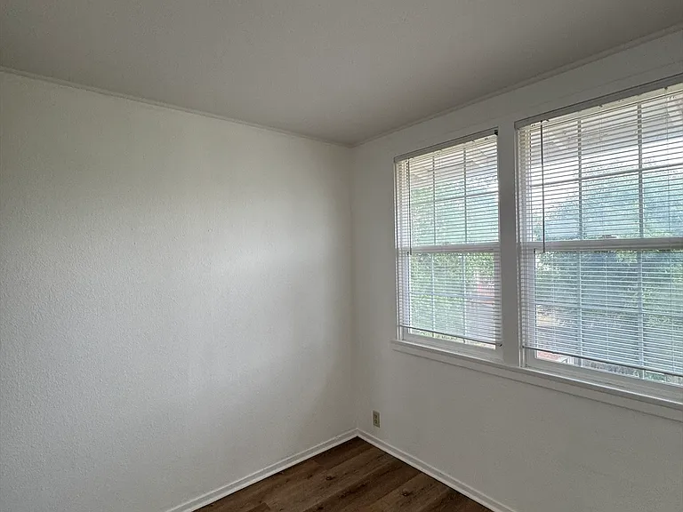 Bedroom #1