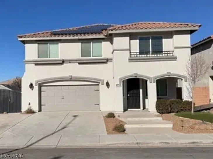 3 bed, 3.0 bath, 2874 sqft, $4,000 — Photo 1