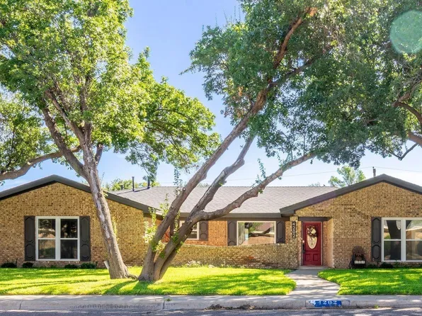 4202 Arroyo Dr, Midland, TX 79707