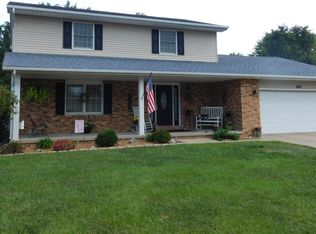 1812 Sarah Dr, Olney, IL 62450
