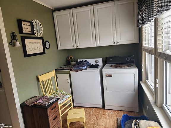 3rd image of 1708 30th Ave