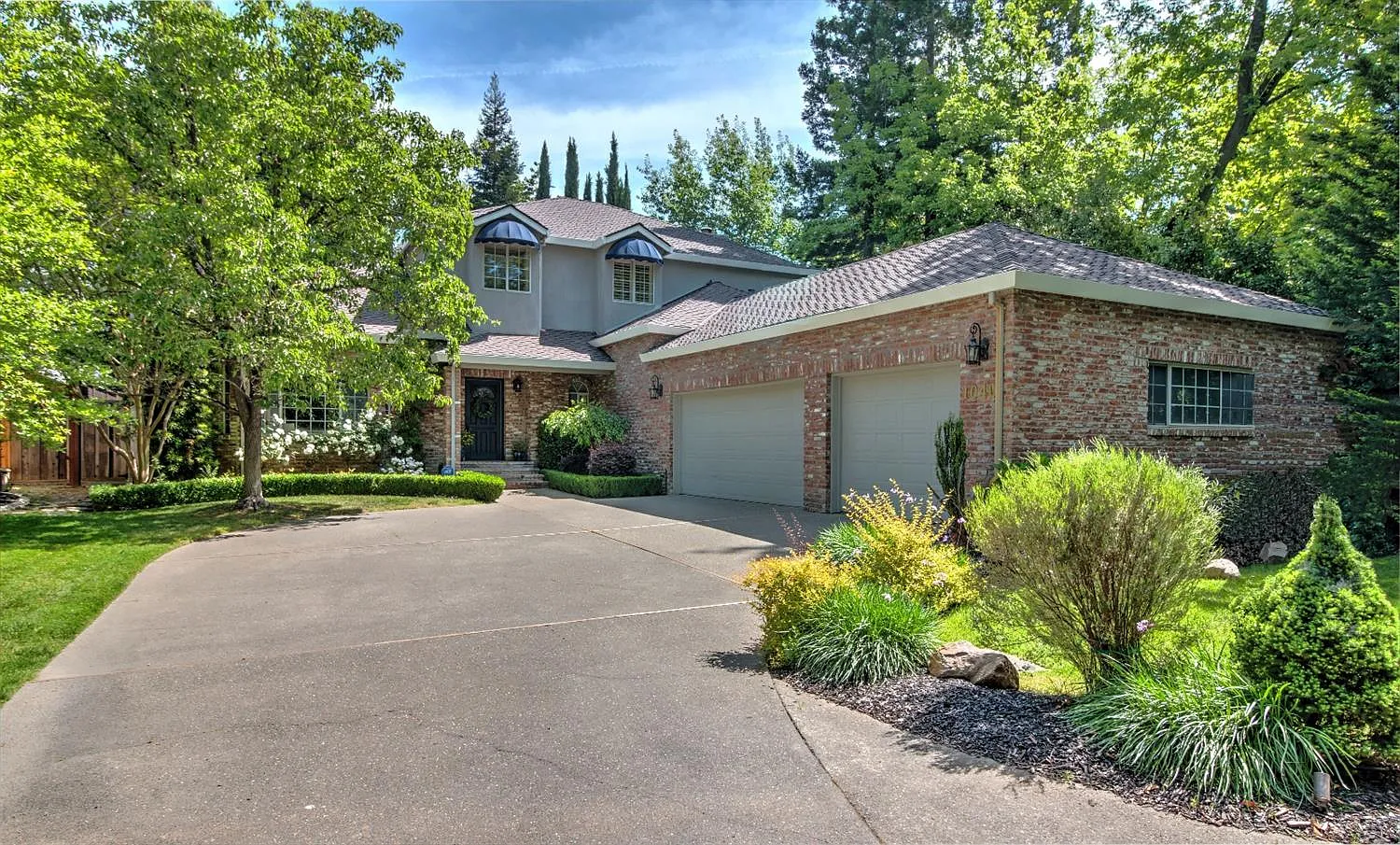1040 Wellworth Ln photo 1