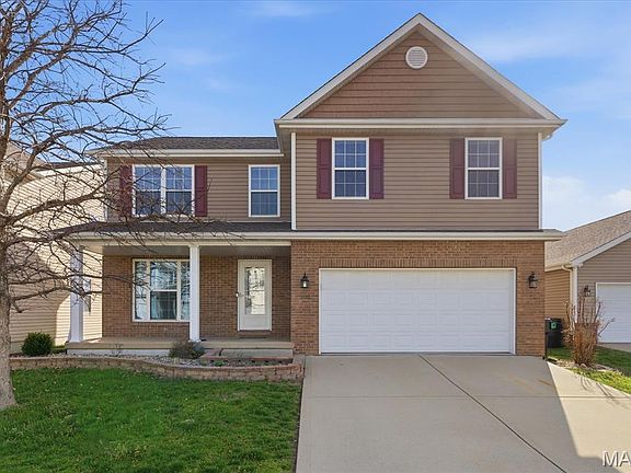 2nd image of 1120 Lear Ln