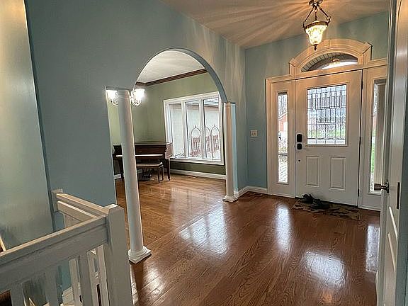 Looking into Dining room