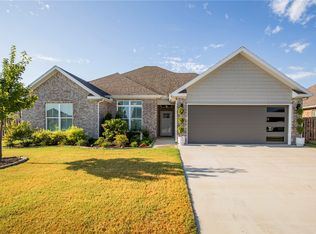 1601 Tracey Rd, Pea Ridge, AR 72751
