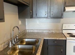 7490 Rockleigh Ave APT D, Indianapolis, IN 46214