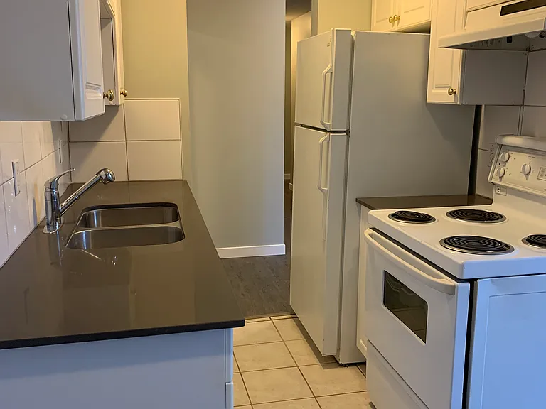 10812 111th St NW #101 — Photo 20