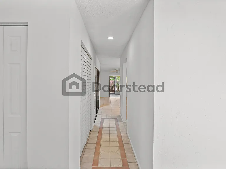 2434 Barbados Dr — Photo 10