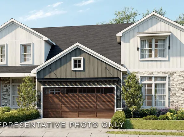 752 Aurora Dr #388, Mechanicsburg, PA 17055