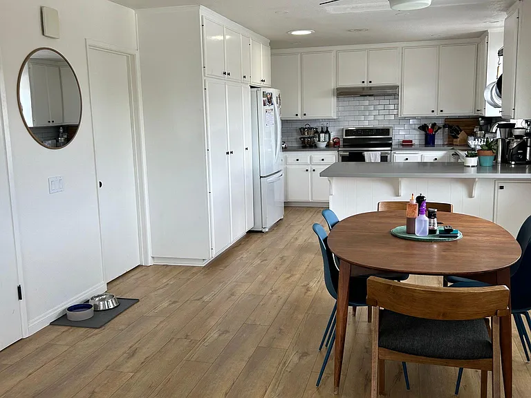 405 Marcos St — Photo 15