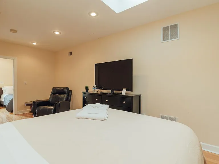 Large primary bedroom