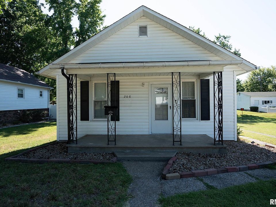 1st image of 208 N 9th St