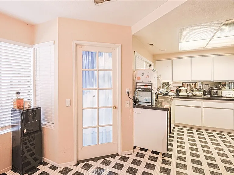 21 Wildflower Pl — Photo 15