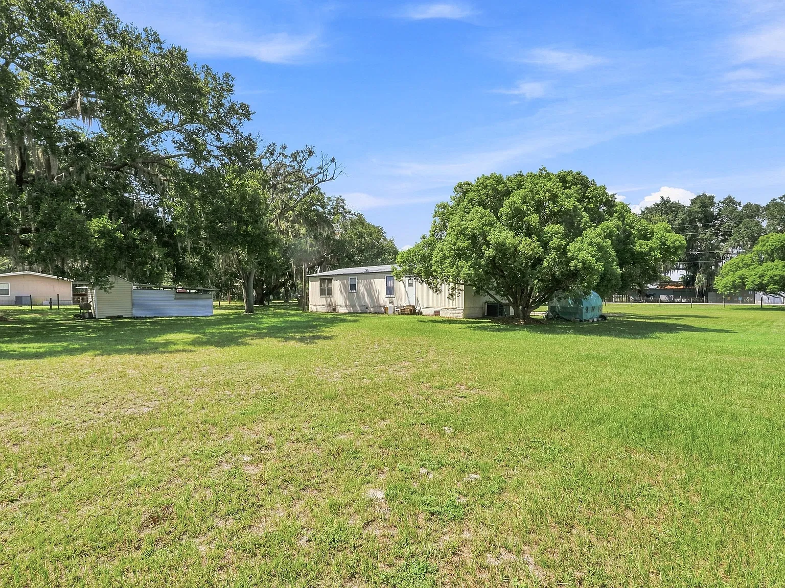 2 bed, 1248 sqft, $2,000 — Photo 4