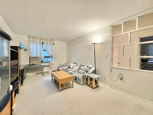 Sold by Chous Realty Group Inc | media 17