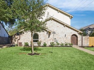 11534 Cypresswood Dr, Houston, TX 77070