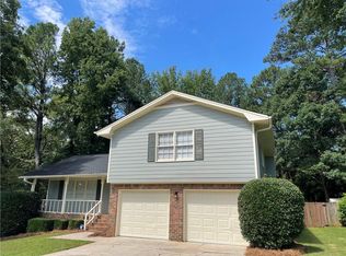 1679 Oak Forest Dr SE, Conyers, GA 30013