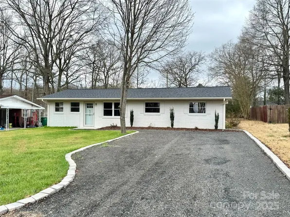 529 Catalina Dr, Albemarle, NC 28001