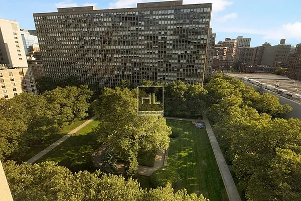 Rented by Highline Residential | media 14