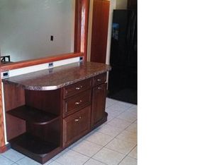 337 Shrewsbury St, Holland, OH
