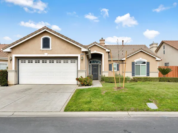 10556 E Greenbury Way, Clovis, CA 93619
