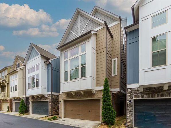569 Mirrormont Dr SE, Smyrna, GA 30080
