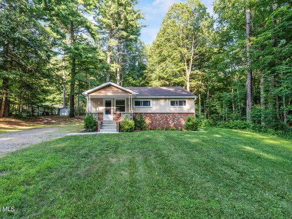 292 Bloody Pond Road, Lake George, NY 12845