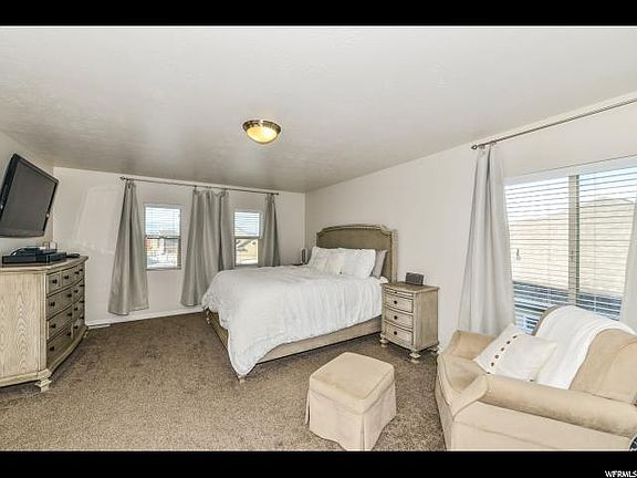 4th image of 6620 N Malachite Way