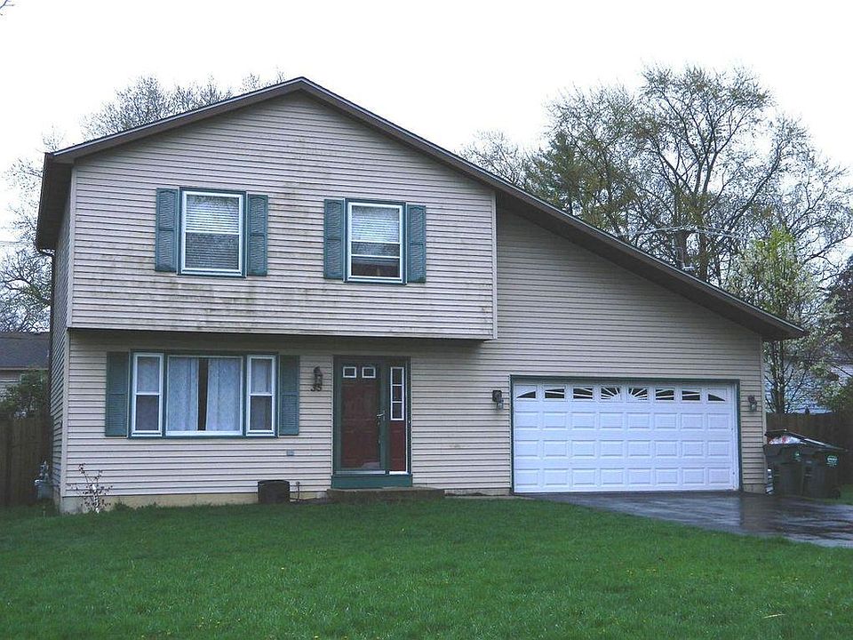 1st image of 35 Birch Ct