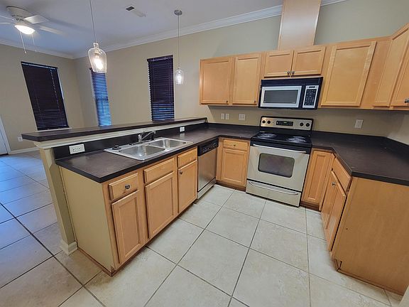 5th image of 1417 Pullen Rd APT 403