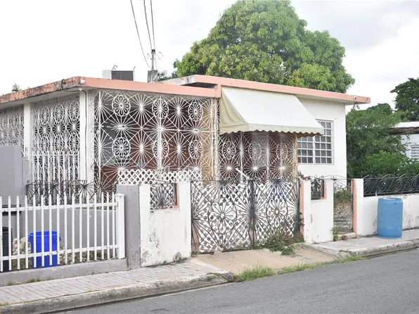 19 Five De Octubre, Santa Isabel, PR 00757