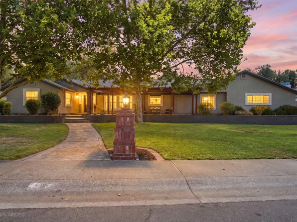 11389 Rugby Hill Dr, Redding, CA 96003
