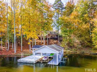 541 Quail Roost Dr, Semora, NC 27343