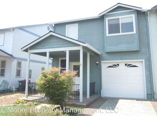 366 Jans Ct, Central Point, OR 97502