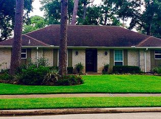 1146 Chamboard Ln, Houston, TX 77018