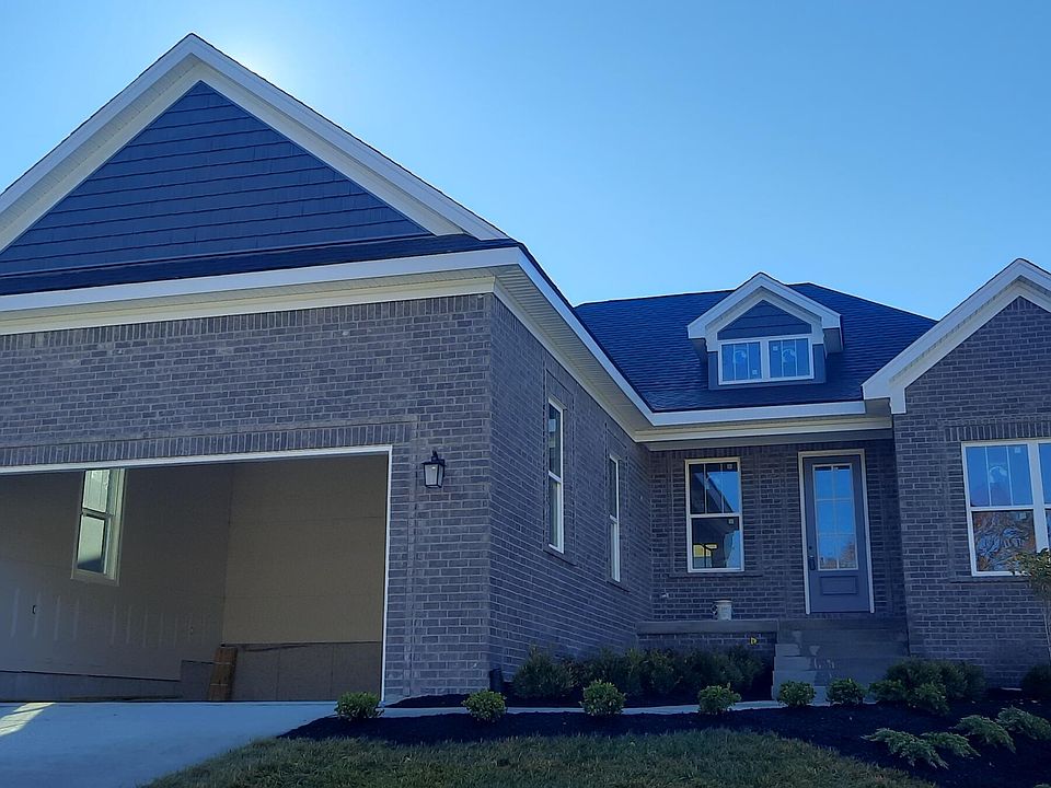 1st image of 225 Locust Park Pl